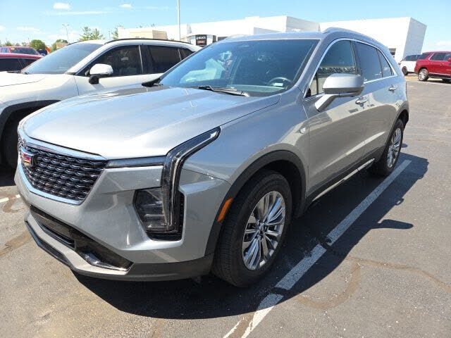 2025 CADILLAC XT4