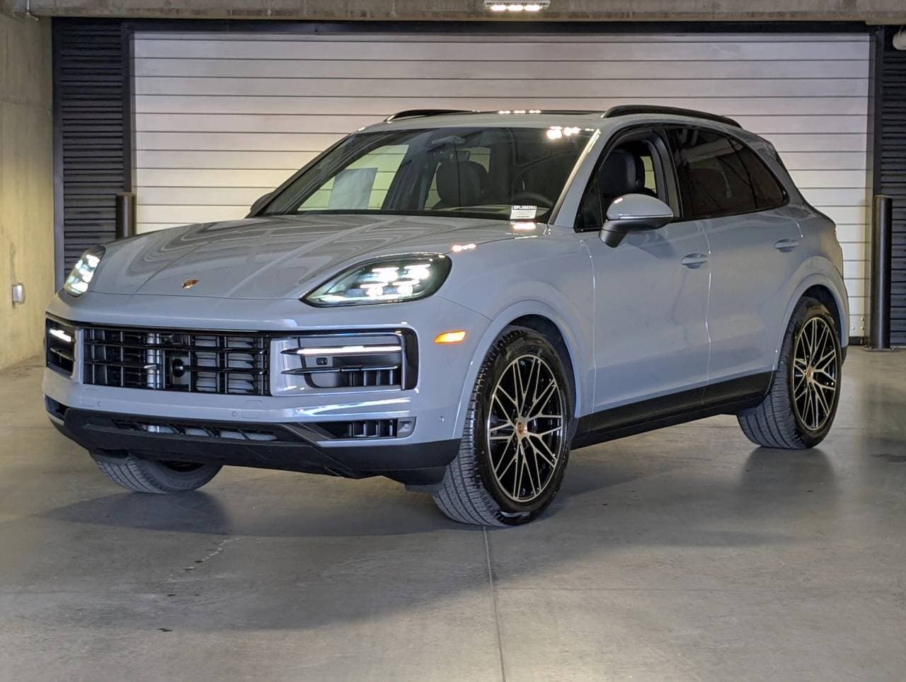 2026 PORSCHE Cayenne