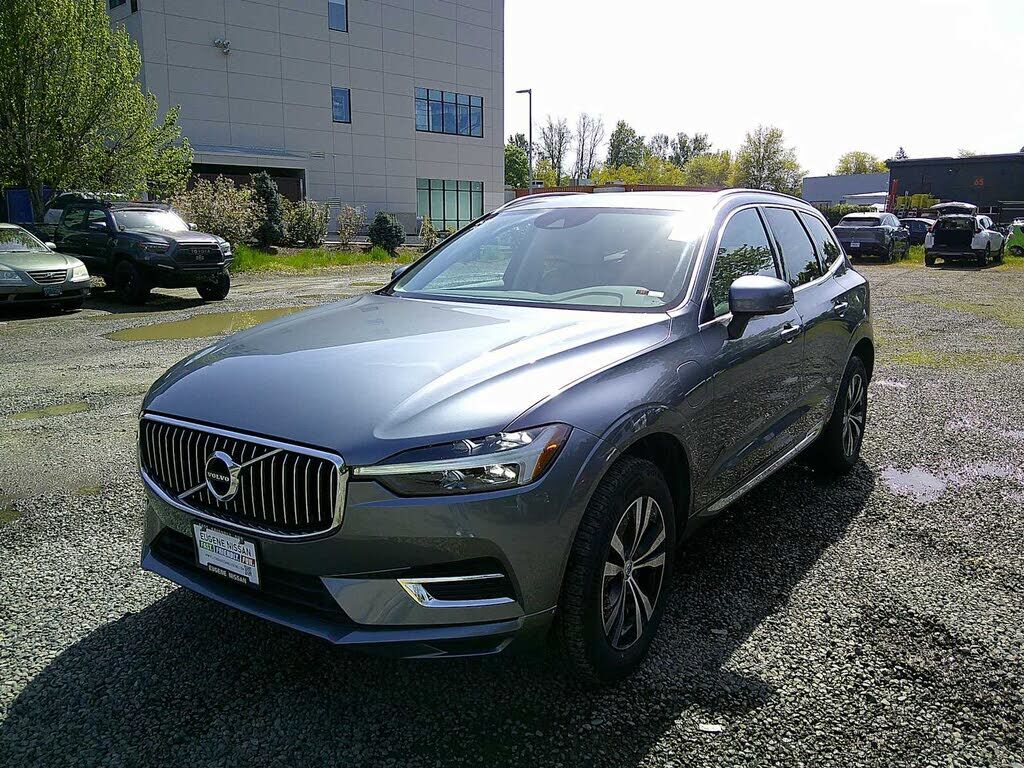 2021 VOLVO XC60