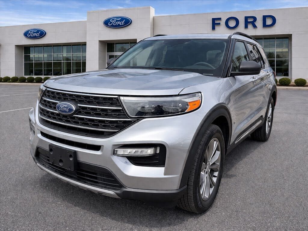 2022 FORD Explorer