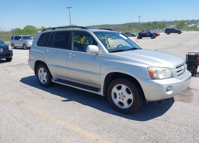 2005 TOYOTA Highlander