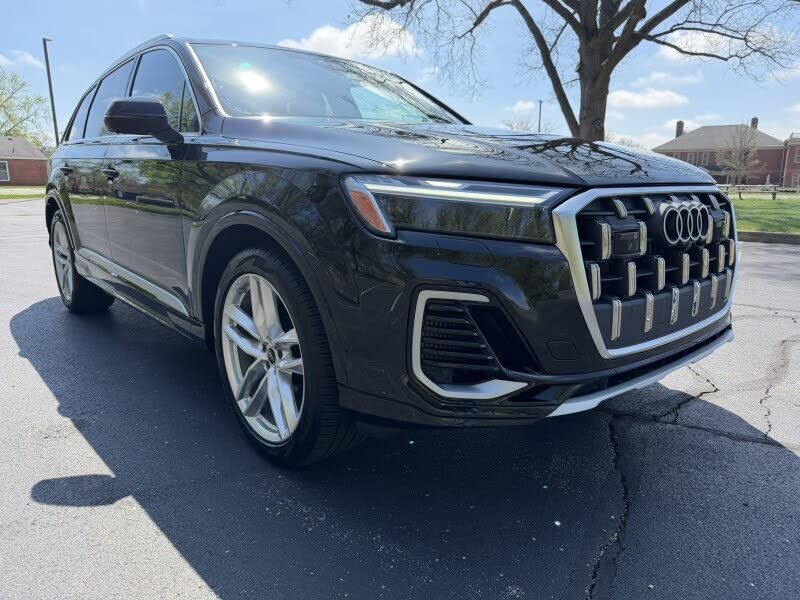 2025 AUDI Q7