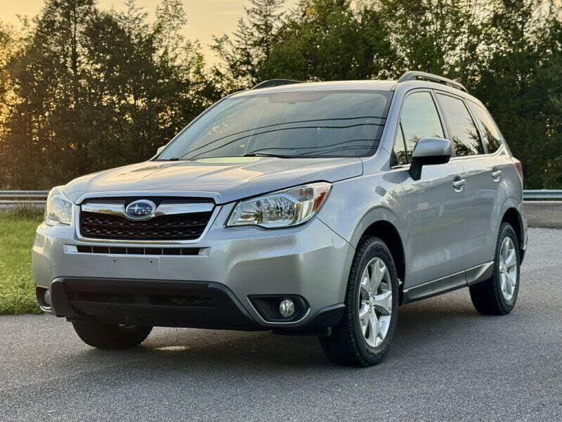2015 SUBARU Forester