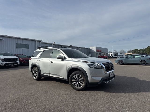2023 NISSAN Pathfinder