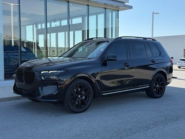 2023 BMW X7