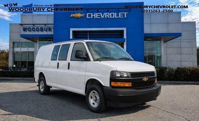 2025 CHEVROLET Express