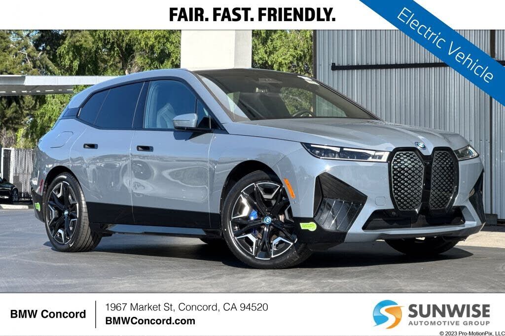 2023 BMW ix