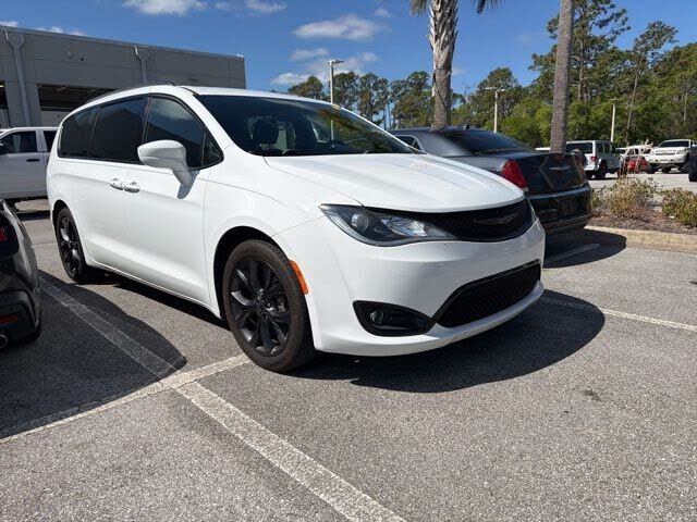 2018 CHRYSLER Pacifica