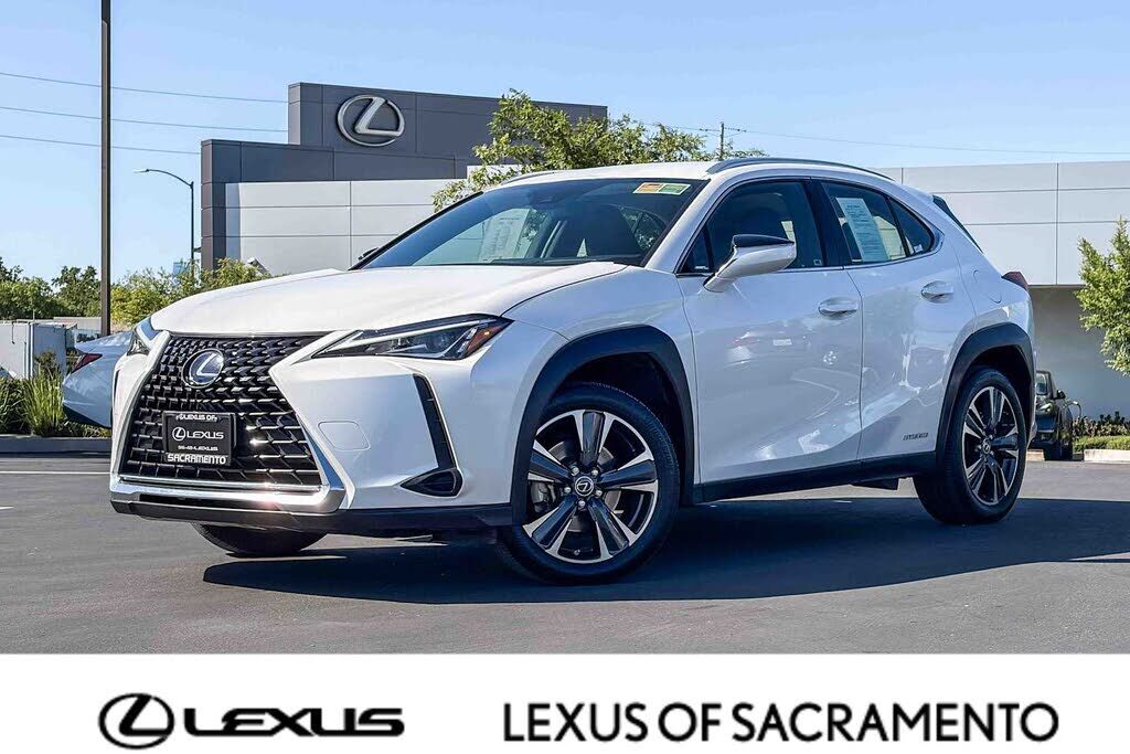 2020 LEXUS UX