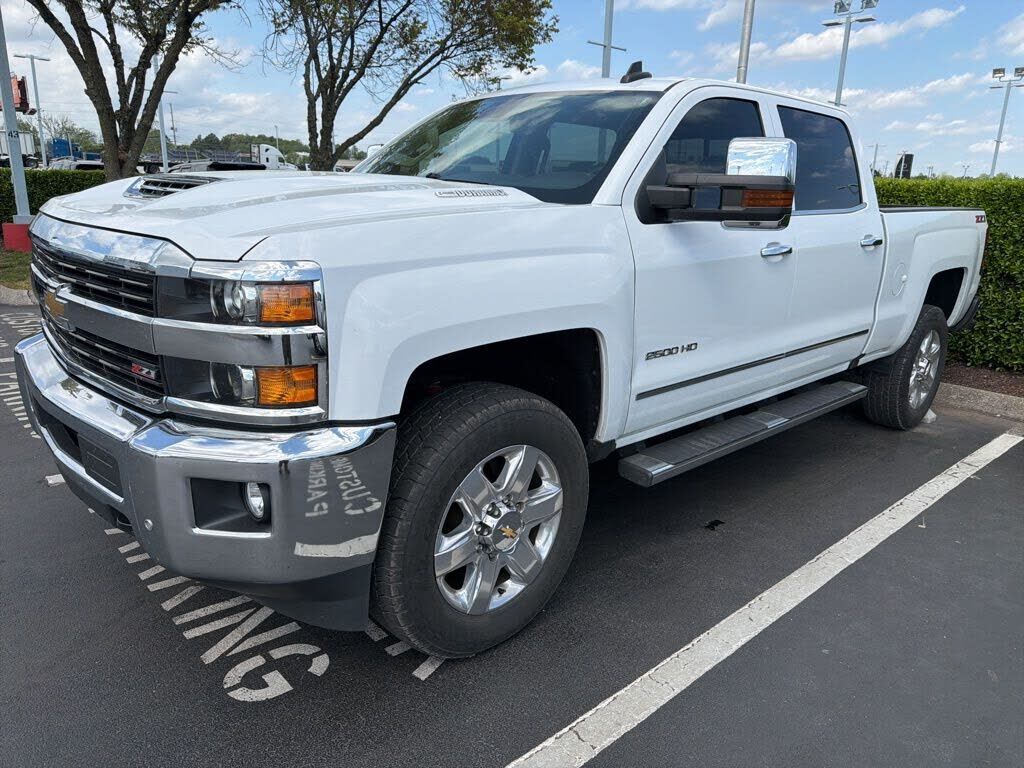 2017 CHEVROLET Silverado