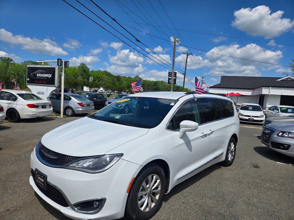 2017 CHRYSLER Pacifica