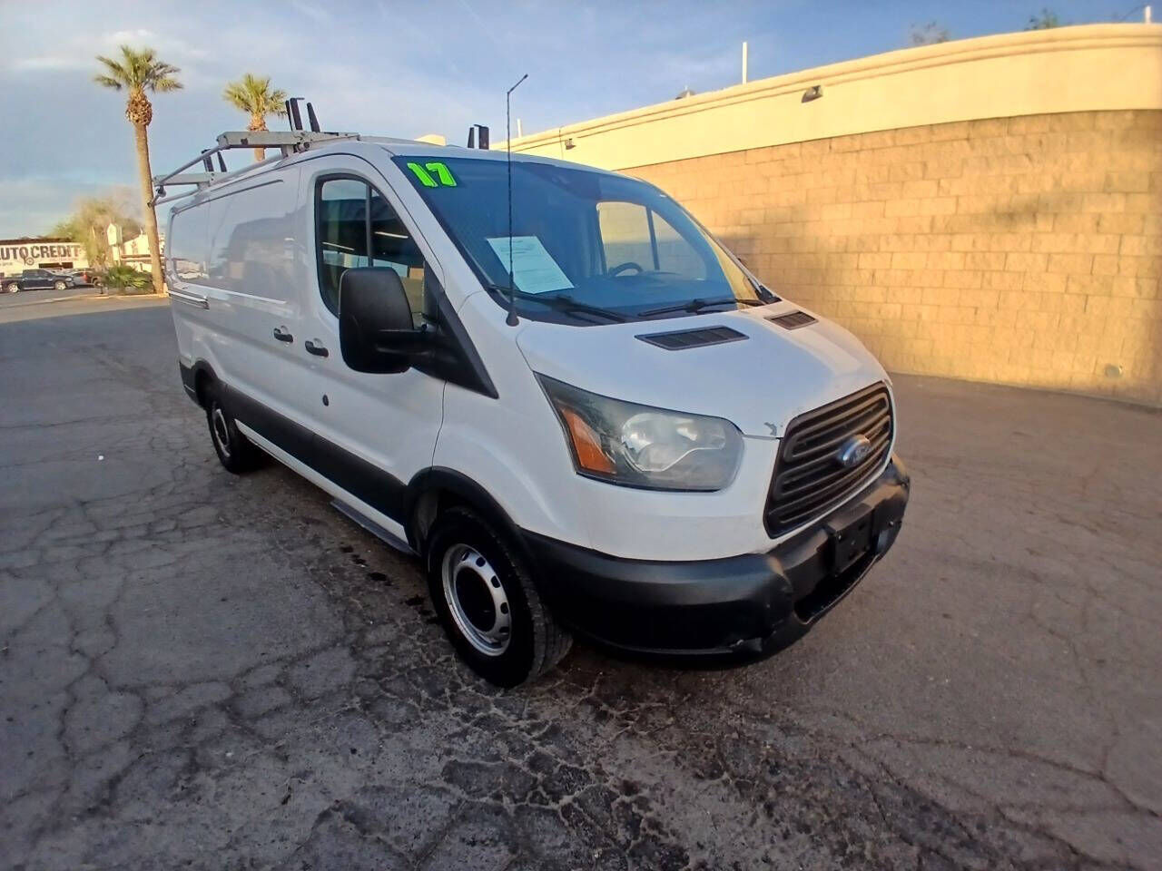 2017 FORD Transit