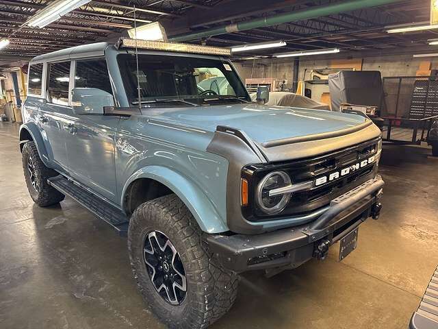 2022 FORD Bronco
