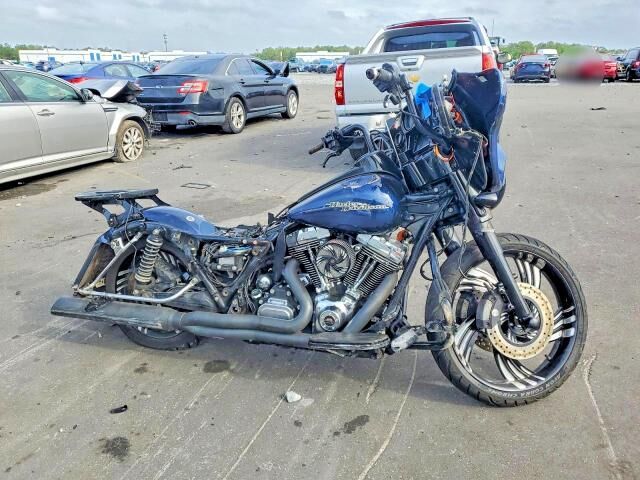 2012 HARLEY DAVIDSON Street Glide 103