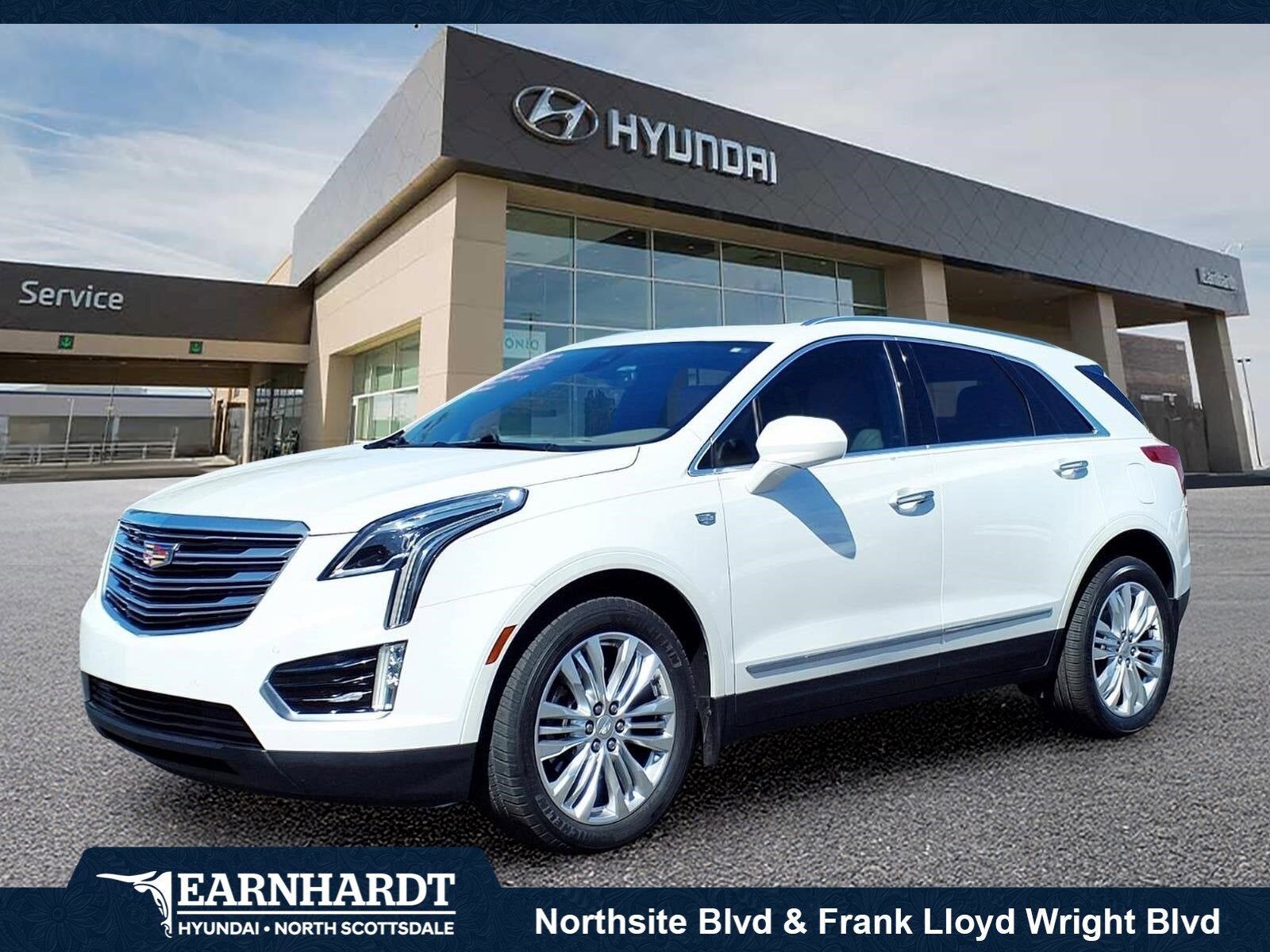 2017 CADILLAC XT5