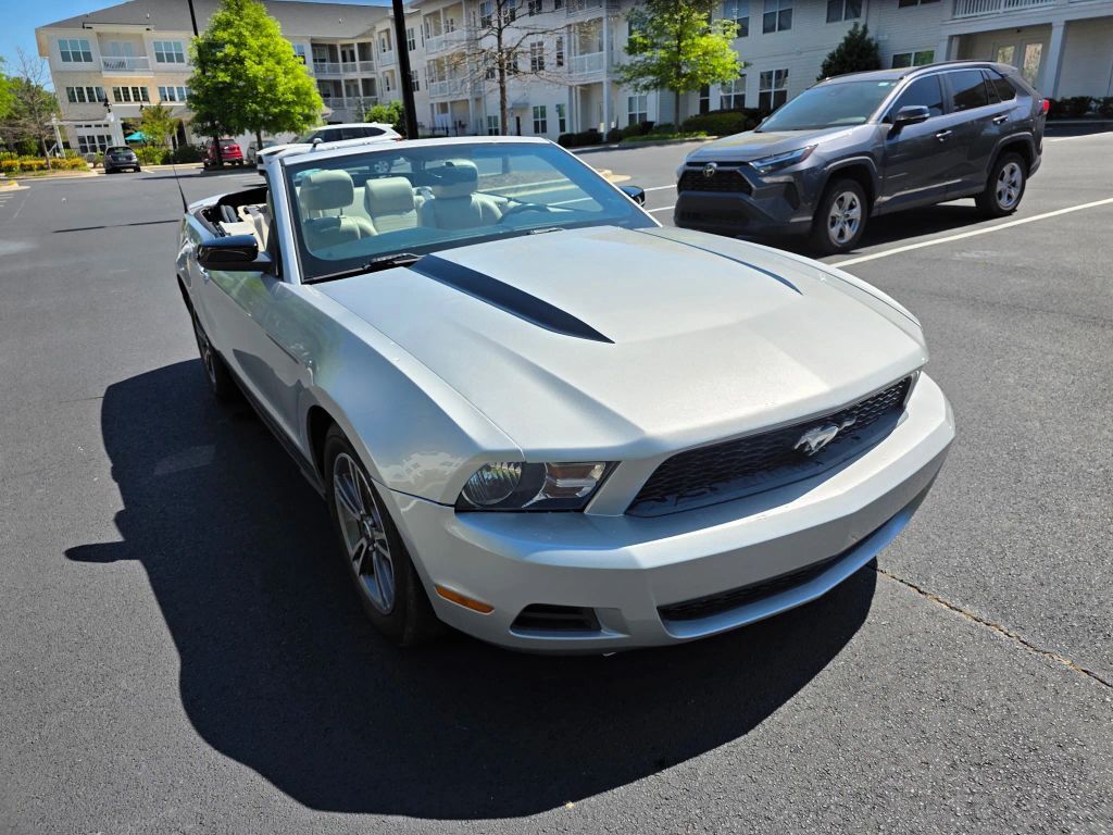 2010 FORD Mustang