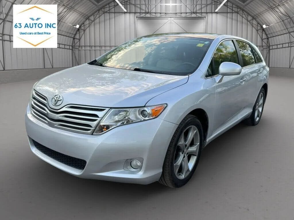 2011 TOYOTA Venza
