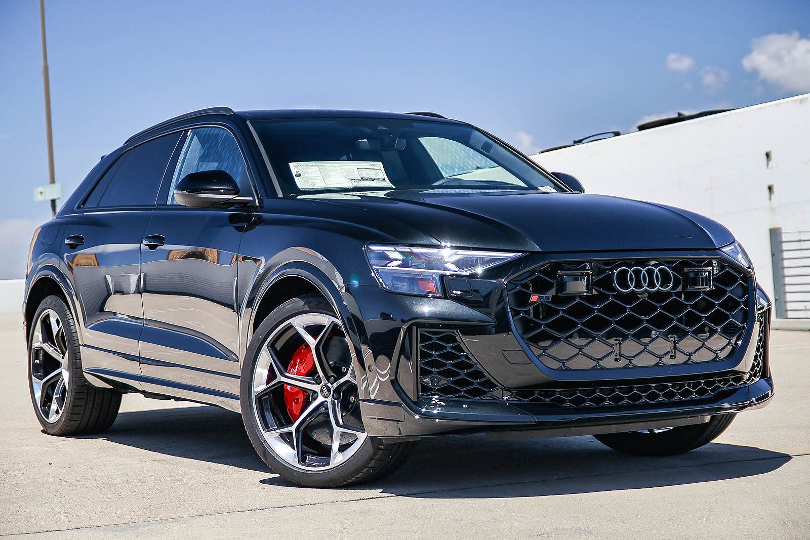 2026 AUDI RS Q8