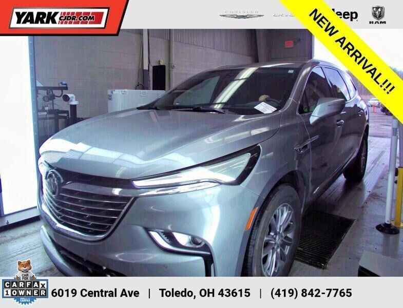 2023 BUICK Enclave