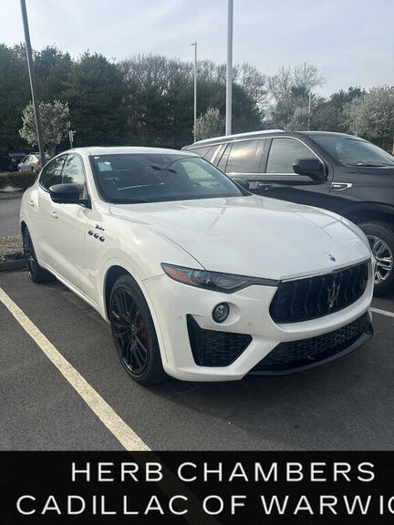 2024 MASERATI Levante