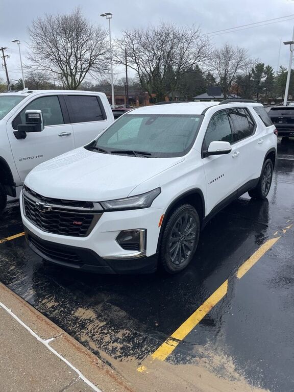 2023 CHEVROLET Traverse