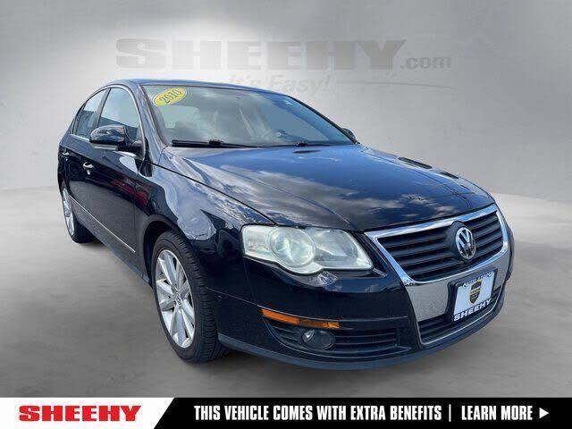 2010 VOLKSWAGEN Passat
