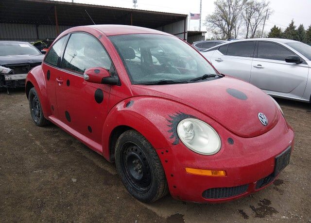 2010 VOLKSWAGEN Beetle