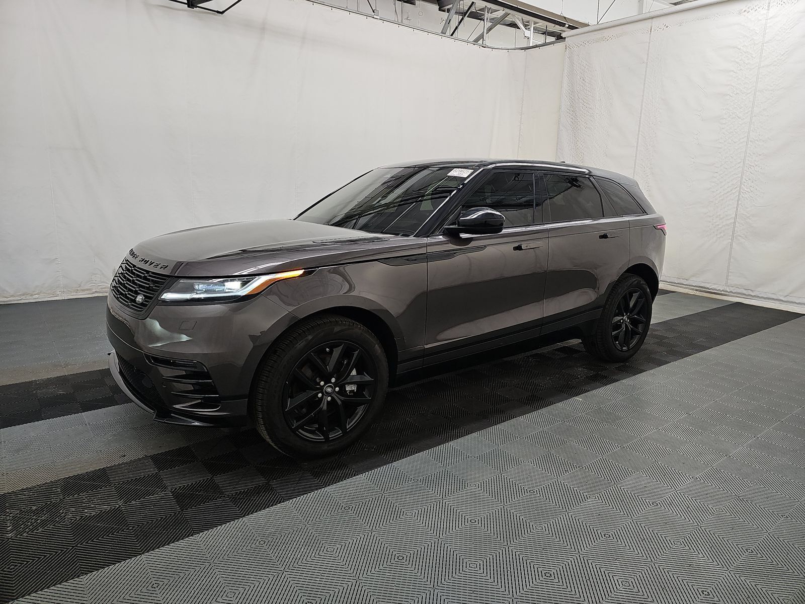 2025 LAND ROVER Range Rover Velar