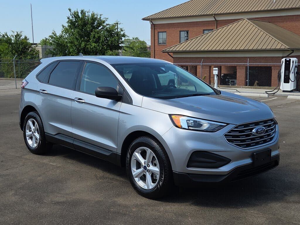 2022 FORD Edge