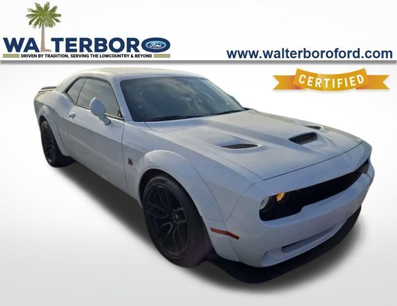 2023 DODGE Challenger