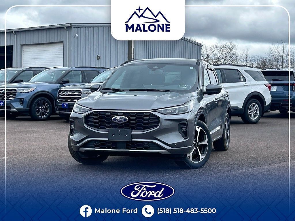 2024 FORD Escape