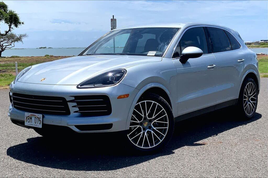 2020 PORSCHE Cayenne