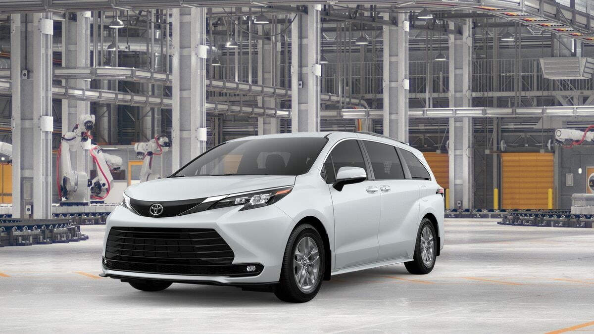 2026 TOYOTA Sienna