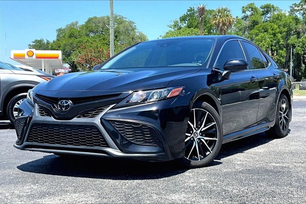 2021 TOYOTA Camry