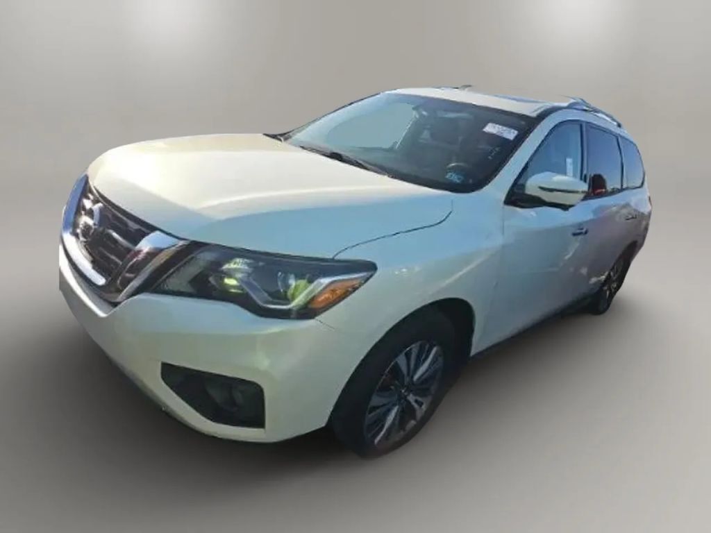 2017 NISSAN Pathfinder
