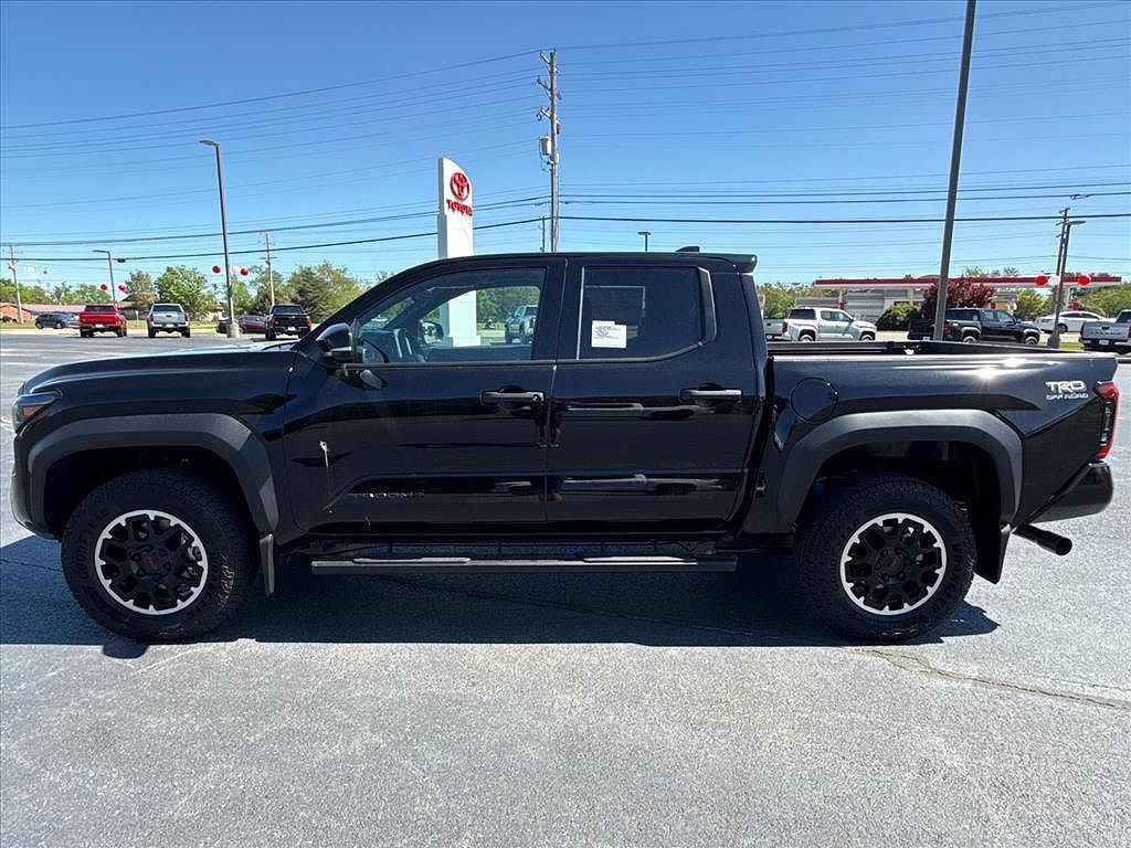 2026 TOYOTA Tacoma