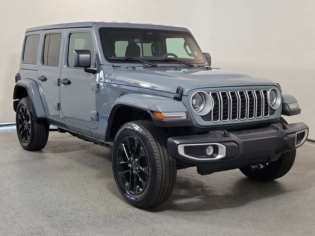 2025 JEEP Wrangler