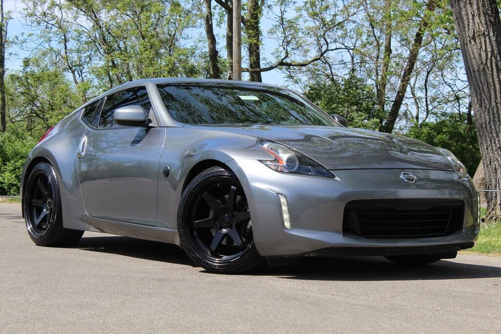 2018 NISSAN 370Z