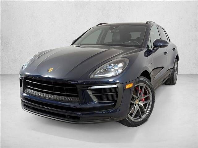 2022 PORSCHE Macan
