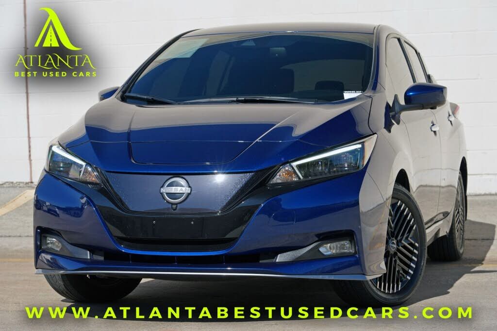 2025 NISSAN Leaf