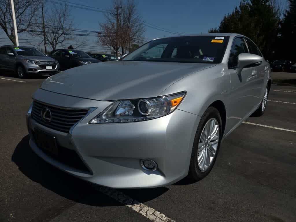 2014 LEXUS ES