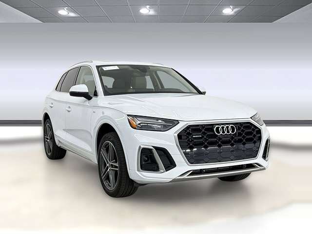 2023 AUDI Q5 e