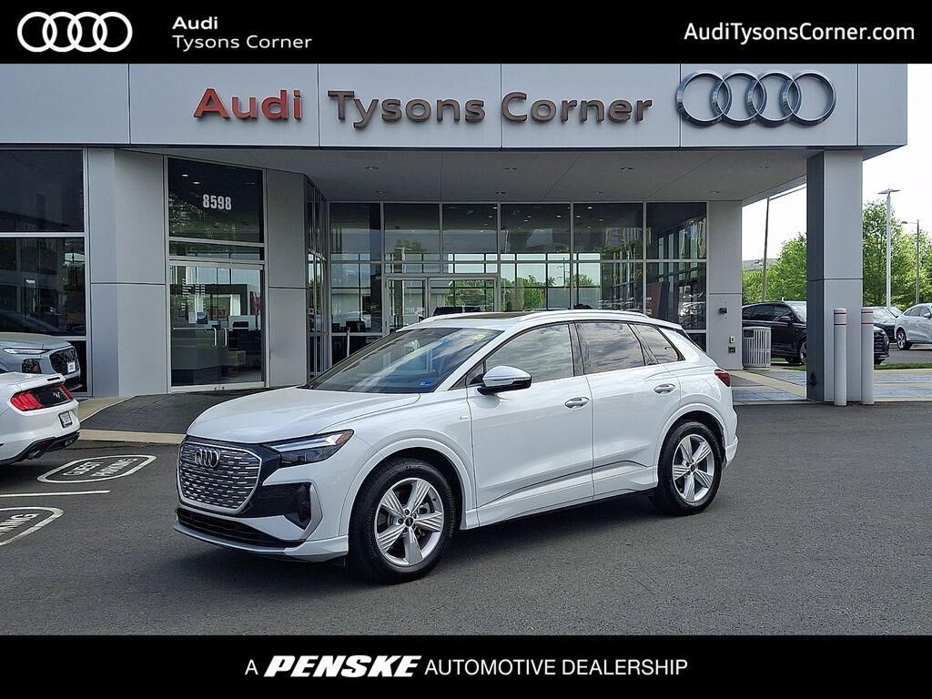 2025 AUDI Q4
