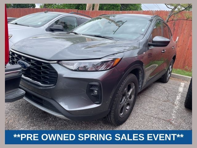 2025 FORD Escape