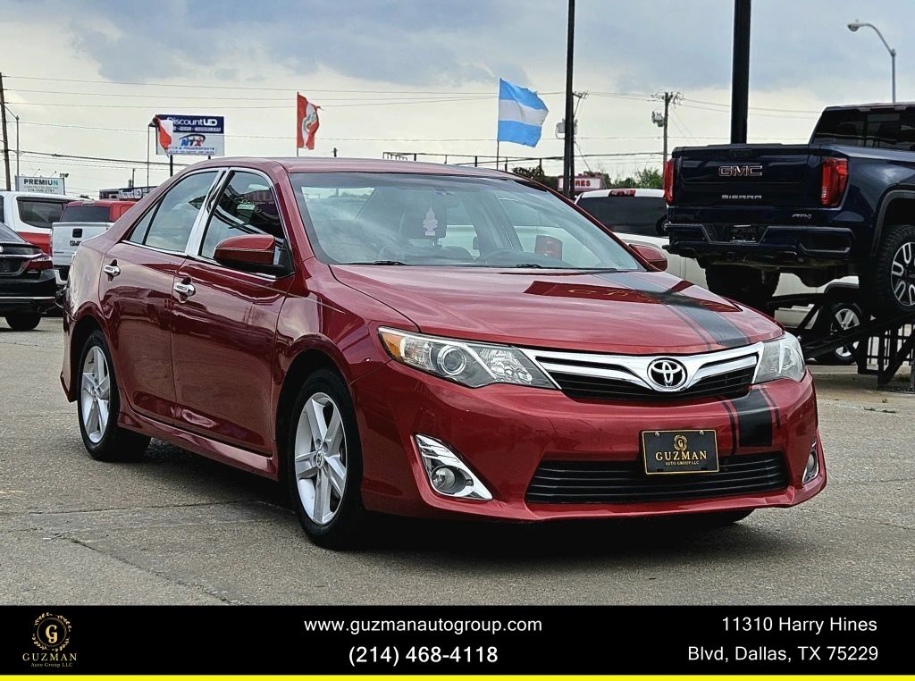 2012 TOYOTA Camry