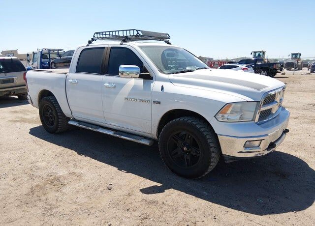 2011 DODGE Ram