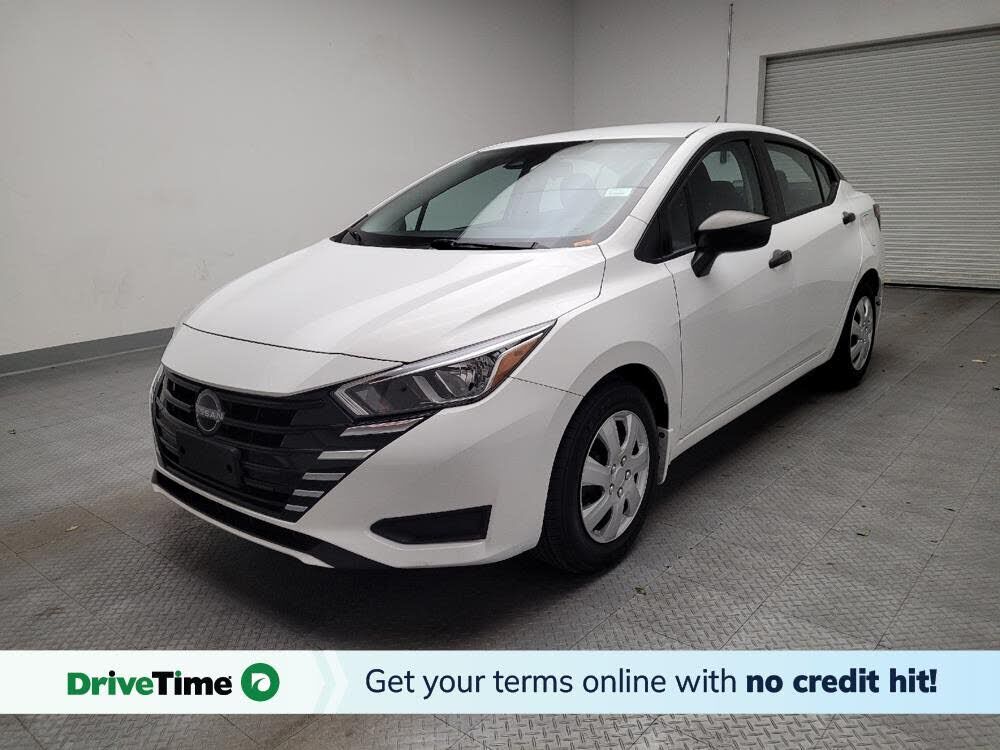 2024 NISSAN Versa