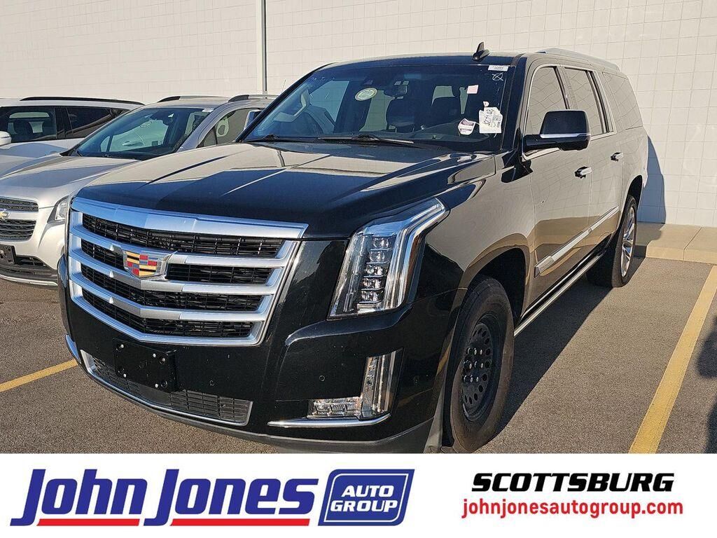 2019 CADILLAC Escalade ESV