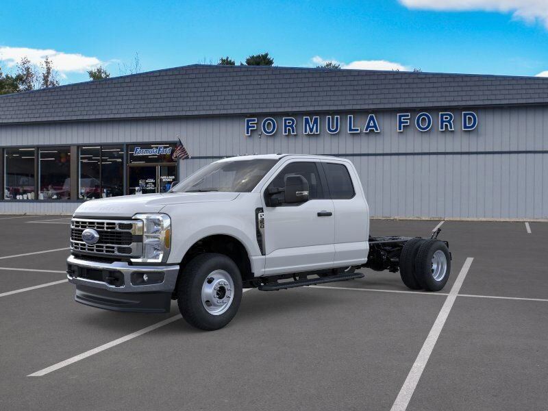 2026 FORD F-350