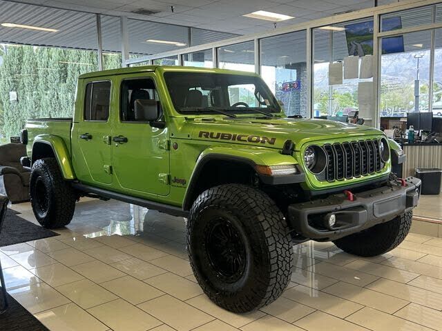 2025 JEEP Gladiator